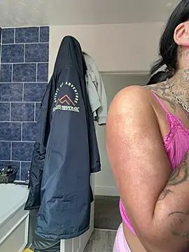 Darkfantisyx online show from 04-18-26, 12:29