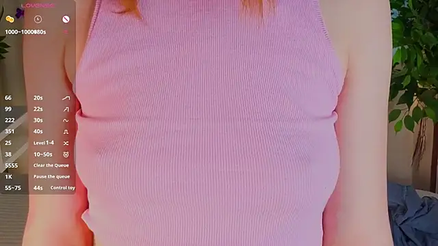 Snapshot of IeshaBurow chatting on 03-02-26, 05:08 IeshaBurow online show from 03-02-26, 05:08