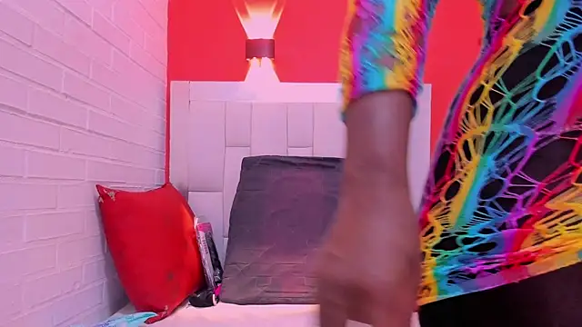 Kendal hot69  online show from 02-20-26, 07:38