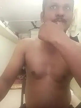 hunk man online show from 02-26-26, 04:40