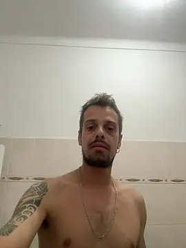 vieiratiago963 online show from 05-09-26, 03:59