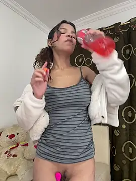 soffii-estrella online show from 04-17-26, 07:11