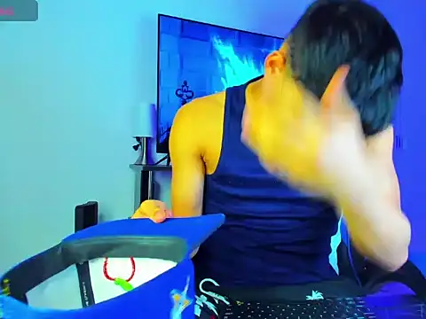 Lyam Russo online show from 03-24-26, 04:23