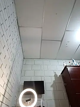 Snapshot of Valeria_Moonhot chatting on 02-22-26, 02:52 Valeria Moonhot online show from 02-22-26, 02:52