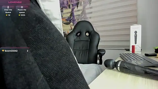 ZoeConti online show from 03-10-26, 02:37