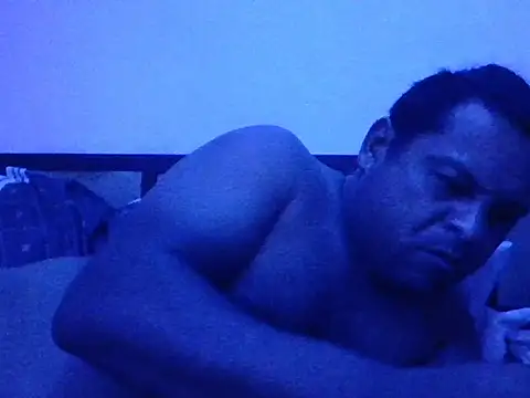 DesexedCooler online show from 04-10-26, 02:29