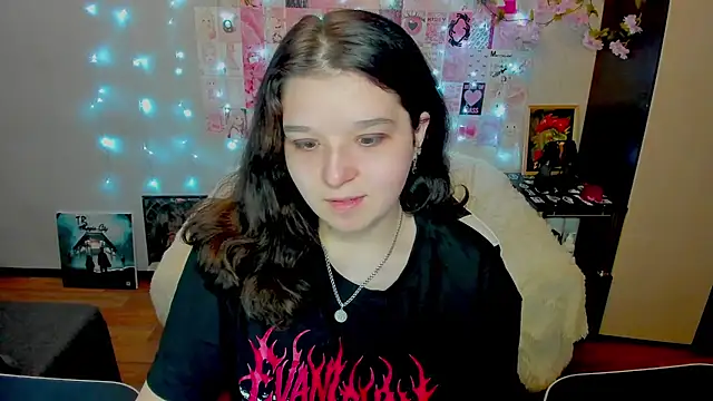 Snapshot of Kate_Acid chatting on 05-27-26, 11:45 Kate Acid online show from 05-27-26, 11:45
