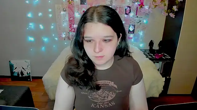 Snapshot of Kate_Acid chatting on 04-20-26, 11:39 Kate Acid online show from 04-20-26, 11:39