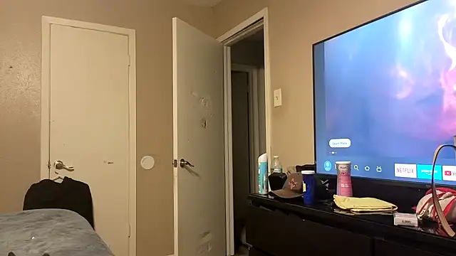 MissBella0969 online show from 04-17-26, 03:53