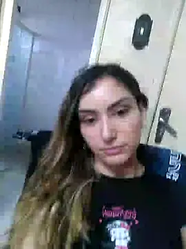 Snapshot of Larinhacat chatting on 02-21-26, 09:17 Larinhacat online show from 02-21-26, 09:17