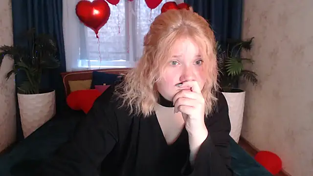 StripGyrl online show from 03-01-26, 01:27