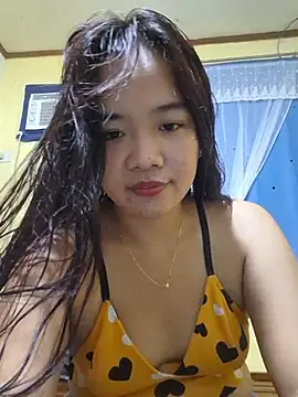 Snapshot of Polished_Princess chatting on 06-03-26, 11:44 Polished Princess online show from 06-03-26, 11:44
