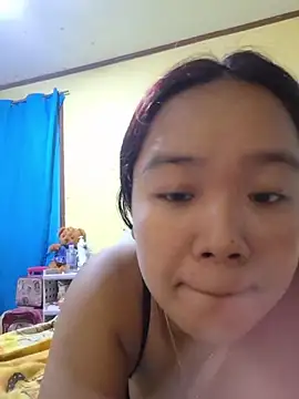 Snapshot of Polished_Princess chatting on 05-11-26, 12:39 Polished Princess online show from 05-11-26, 12:39