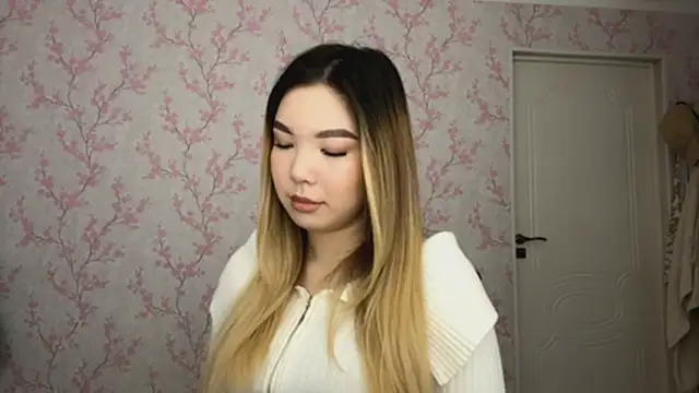 Elina Mottel online show from 02-20-26, 08:27