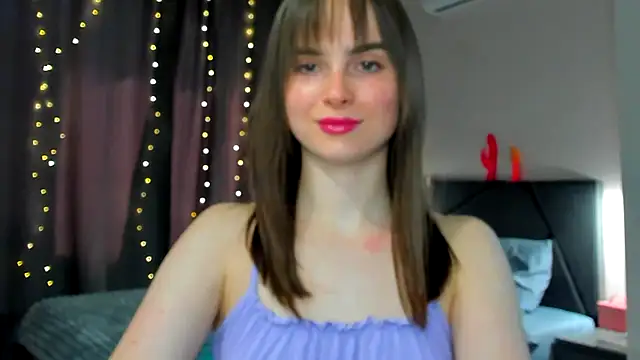 megann fox2 online show from 04-15-26, 12:10