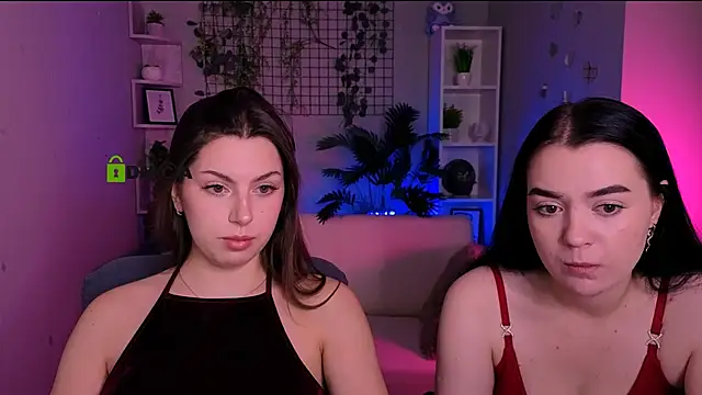 Snapshot of amalialowell chatting on 06-20-26, 07:08 amalialowell online show from 06-20-26, 07:08