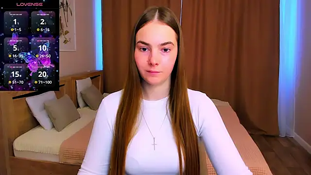 Snapshot of Maddy_Wood_ chatting on 03-12-26, 08:51 Maddy Wood online show from 03-12-26, 08:51