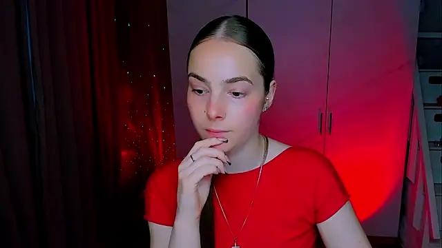 Snapshot of Maddy_Wood_ chatting on 06-04-26, 09:25 Maddy Wood online show from 06-04-26, 09:25