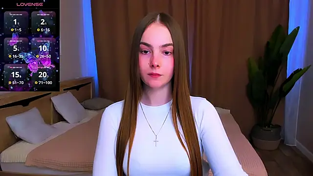Snapshot of Maddy_Wood_ chatting on 03-17-26, 02:31 Maddy Wood online show from 03-17-26, 02:31