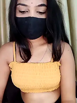 Snapshot of Cutie_babes01 chatting on 04-15-26, 05:17 Cutie babes01 online show from 04-15-26, 05:17