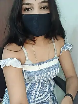 Snapshot of Cutie_babes01 chatting on 06-21-26, 06:36 Cutie babes01 online show from 06-21-26, 06:36