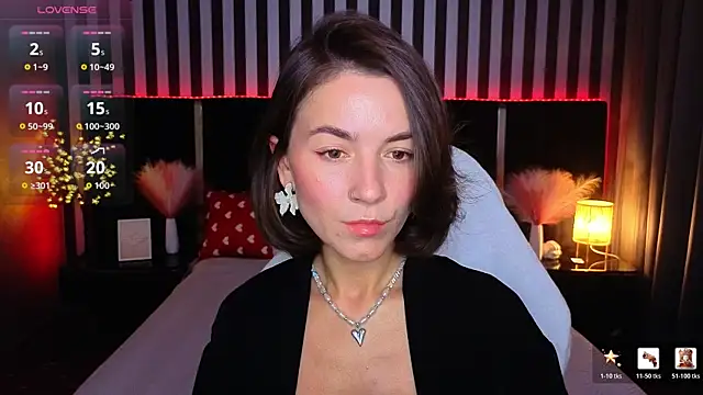 Snapshot of GracefulMichelle chatting on 05-10-26, 06:10 GracefulMichelle online show from 05-10-26, 06:10