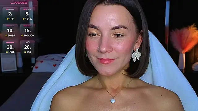 Snapshot of GracefulMichelle chatting on 04-29-26, 07:20 GracefulMichelle online show from 04-29-26, 07:20