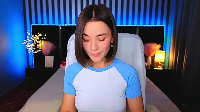 GracefulMichelle online show from 04-18-26, 07:07