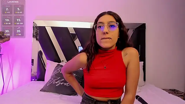 Mia Iron online show from 04-14-26, 01:05