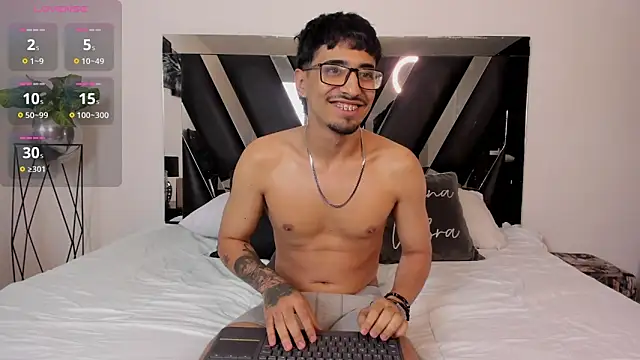 Mia Iron online show from 03-02-26, 12:23