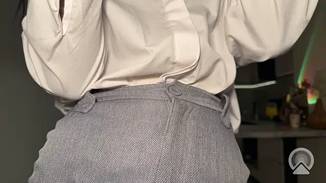 alicelanei online show from 03-08-26, 04:43