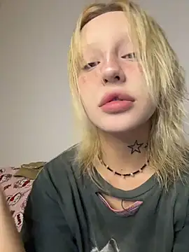 urlittlebaby666 online show from 02-24-26, 09:37