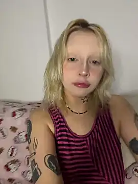 urlittlebaby666 online show from 02-27-26, 07:24