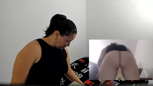 KaterinaRossi online show from 04-19-26, 01:39