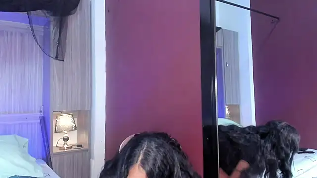 AllieBennet online show from 05-11-26, 07:33