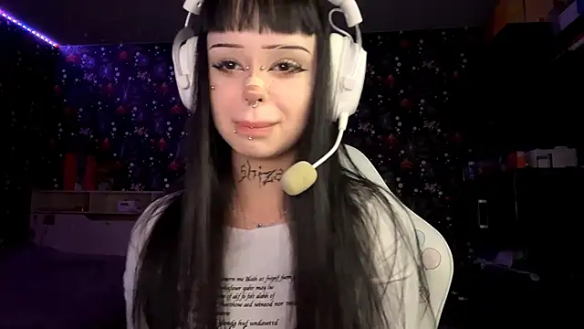 Luna Sohotti online show from 02-19-26, 03:09