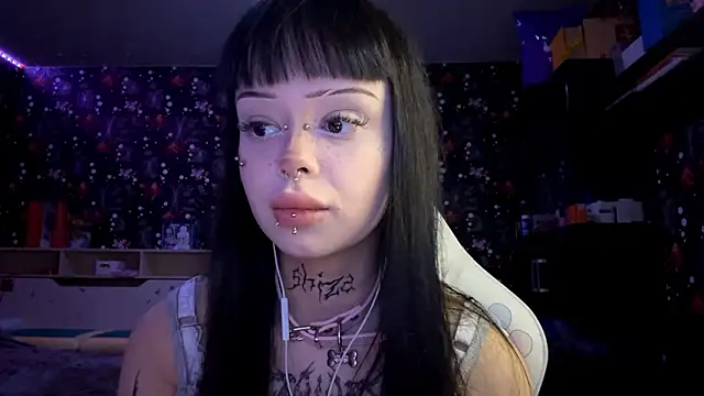 Luna Sohotti online show from 02-23-26, 03:23