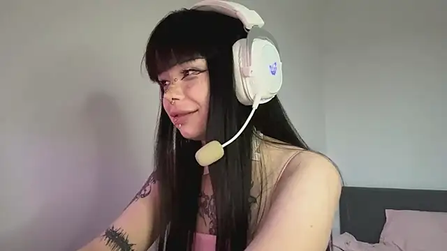 Luna Sohotti online show from 04-08-26, 03:46