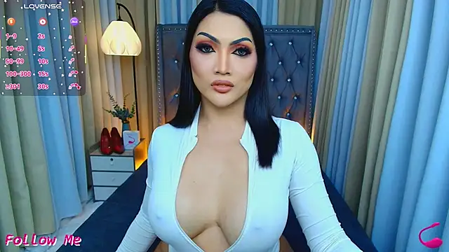 Laureen Hilton online show from 03-10-26, 11:47