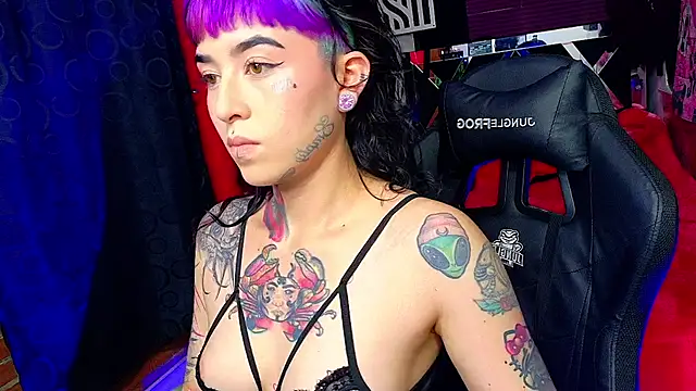 nova kitttyy online show from 04-01-26, 02:46