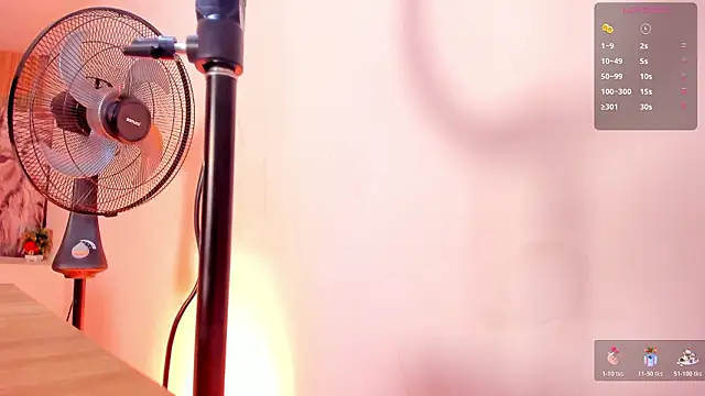 Snapshot of SiaFoxx_ chatting on 03-01-26, 05:07 SiaFoxx online show from 03-01-26, 05:07