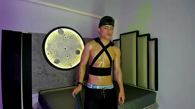 Agathe caius online show from 02-27-26, 03:40