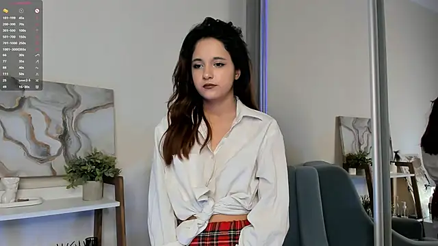 GrayceVavra online show from 04-09-26, 04:02