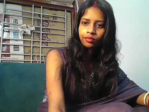 Rani1993 online show from 03-10-26, 06:34