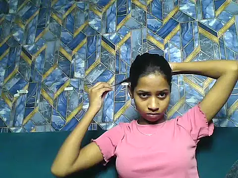 Rani1993 online show from 04-04-26, 02:12