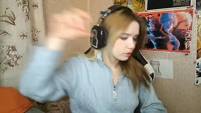 MilaTyan online show from 04-10-26, 05:09