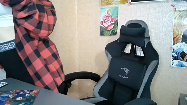 MilaTyan online show from 04-18-26, 07:07