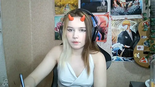 MilaTyan online show from 04-18-26, 05:15