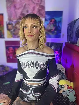 Snapshot of celeste_hell_ chatting on 05-17-26, 07:30 celeste hell online show from 05-17-26, 07:30