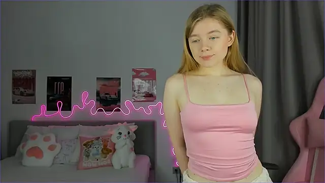 EvaRaee online show from 04-03-26, 03:35